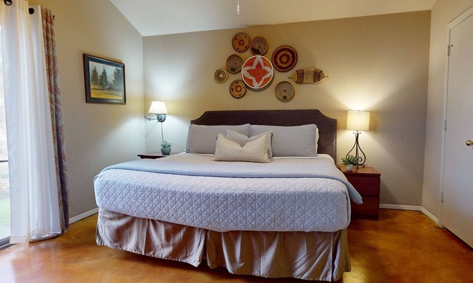 New Braunfels Condo | Spacious Hill Country Condo on the Beautiful T Bar M Ranch! TBM 101