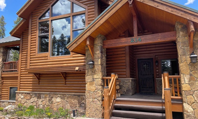 Breckenridge House | Spacious Home on Breckenridge Golf Course