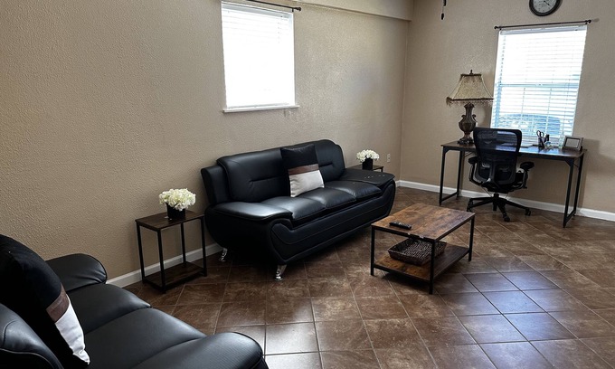 Park Forest - LA North House | Spacious home/outdoor area minutes from Amazon Center, LSU, SU, downtown & mall