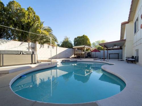Deer Valley House | Spacious house with pool heater, hot tub, billiards