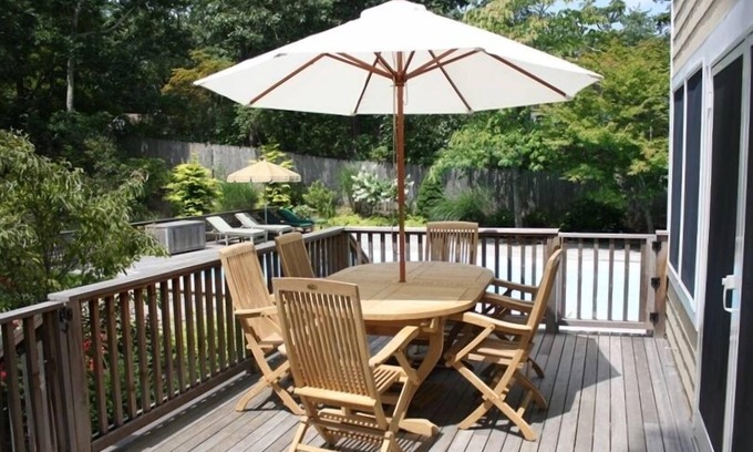 Water Mill House | SPACIOUS, IMMACULATE 5 BEDROOM SOUTHAMPTON BEAUTY!