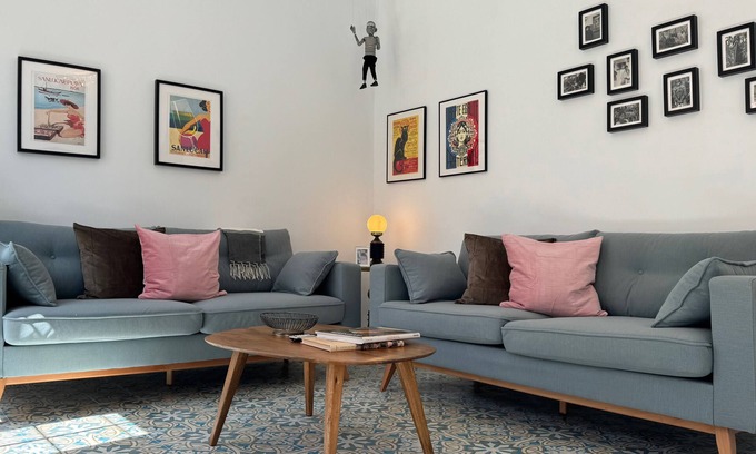 La Goleta Apartment | Spacious, luminous traditional apartment with 3 balconies, in protected building