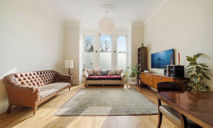 Brockley Apartment | Spacious & Luxurious 2-Bedroom Edwardian Apartment