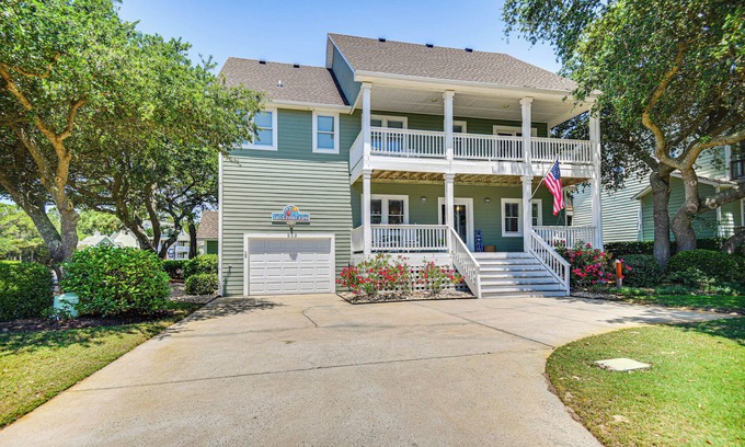 Corolla House | Spacious Outer Banks Home - Golf & Beach Access!