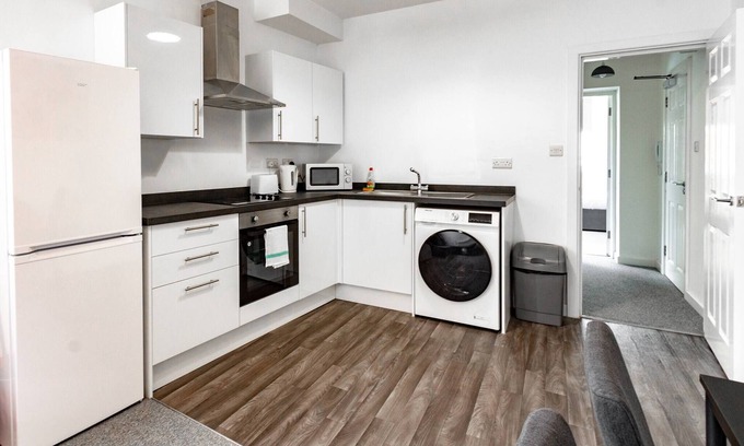 Heywood Apartment | Spacious & Pet-Friendly 1BR Apt in Heywood
