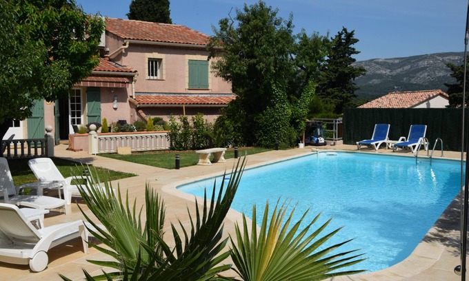 Aubagne Villa | Spacious Provencal house in a quiet area between Marseille and Cassis