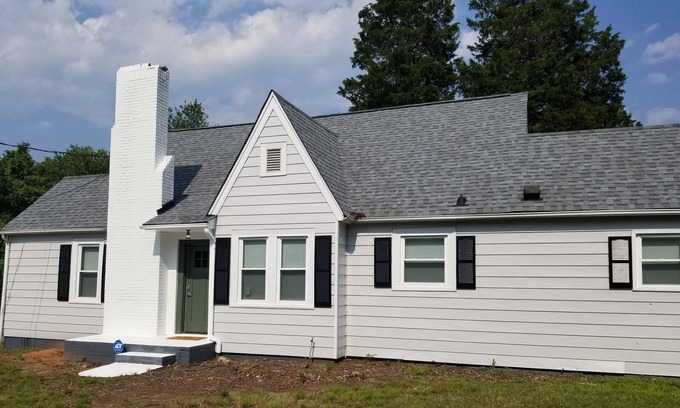 Winston - Salem House | Spacious recently renovated home with office area. Close proximity to hospitals