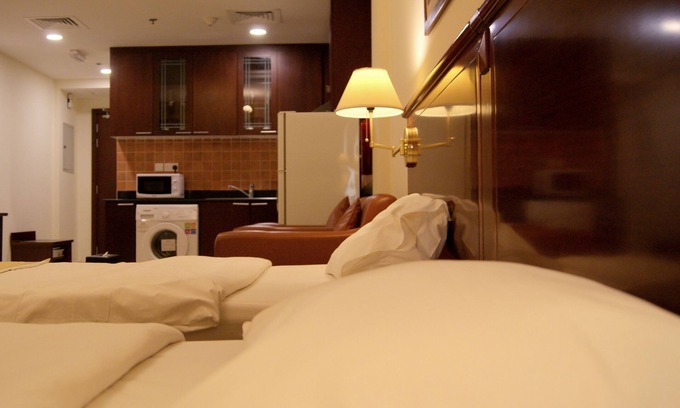 Dubai Bed & Breakfast | Spacious serviced Studio Al Muhaisnah 5' to airport