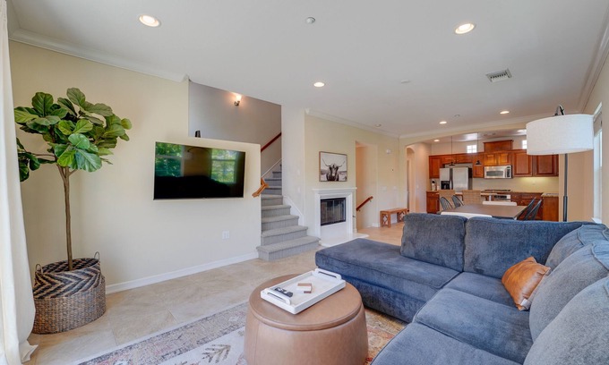 San Diego House | Spacious townhome, family friendly North County San Diego 4S Ranch, Del Sur, RSF