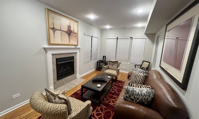 Essex Condo | Spacious two bedroom condo with a cozy feel!