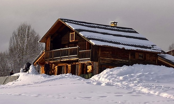 Les Saisies Ski Chalet | Spacious typical family chalet, 5 bedrooms (12 pers.)+ direct access to the slopes