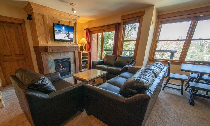 River Run Condo | Spacious Unit for a Large Group, Neas the Slopes!