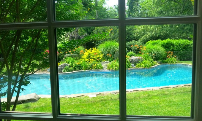 North Haven House | Spacious Vacation Home On 2nd Private Acres With Community Tennis