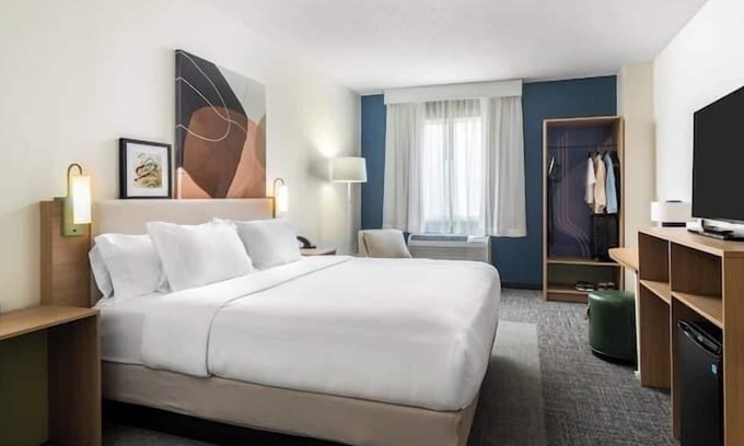 Greenwood Village Hotel | Spark by Hilton Denver Tech Center Greenwood Village
