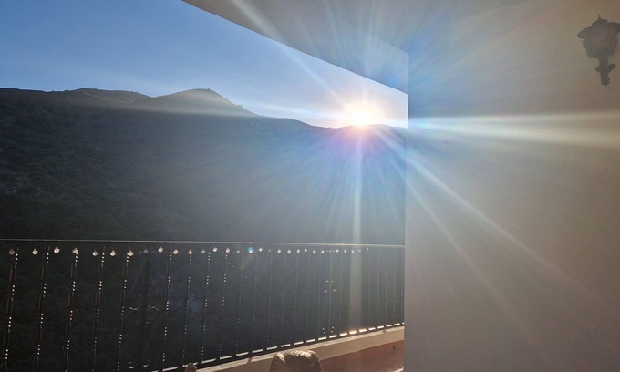 Fregenite House | Spectacular Alcázar Views! 4 Bedroom House | Authentic Spanish Experience