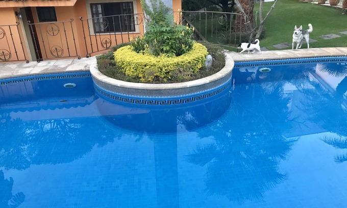Cuernavaca House | Spectacular bungalow with swimming pool, grill, great garden and location