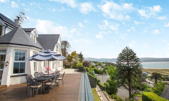 Aberdovey House | Spectacular Large House With Sea Views - Aberdovey
