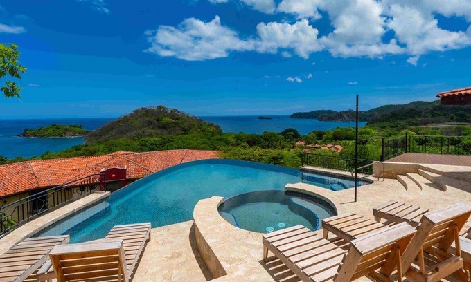 Potrero Condo | Spectacular Ocean Views, Breathtaking Sunsets!