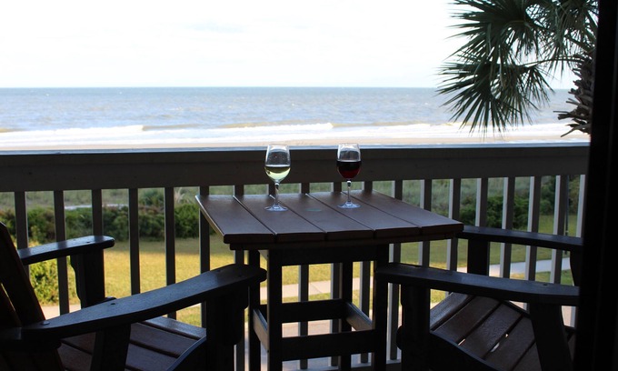 Myrtle Beach Condo | SPECTACULAR OCEANFRONT CONDO -2 BEDROOM, 2 BATH, SLEEPS 5 at OCEAN FOREST VILLAS
