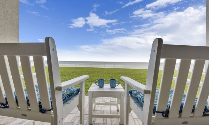 East Wind South Condo | Spectacular Oceanfront Condo*Handicap Accessible*