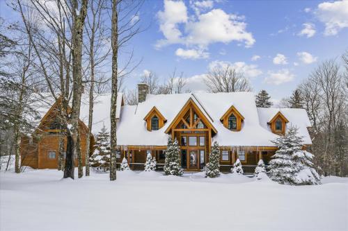 Central Vermont- Killington House | Spectacular opportunity to enjoy the finest property in Killington Summit