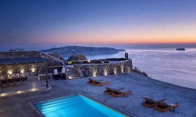 Megalochori Villa | Spectacular Santorini Villa | 5 Bedrooms | Nafsika Estate Villa | Far-reaching.