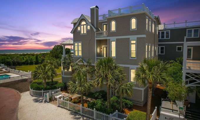 Saint Simons Island House | Spectacular Ocean Views! Immaculate Family Oceanfront Home, Pool, Rooftop Deck! Emmeline Cottage