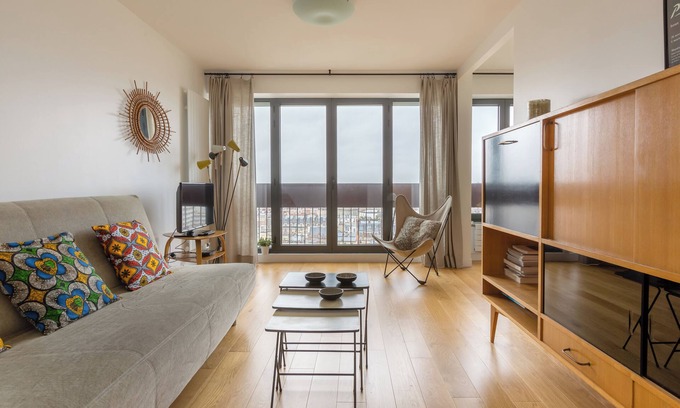 Epinettes Apartment | Spectacular views from Batignolles-Monceau, by Veeve