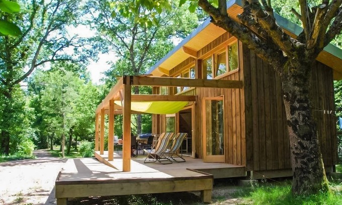 Mirandol-Bourgnounac House | Spend a lovely break close to nature in this holiday home with access to the pool.