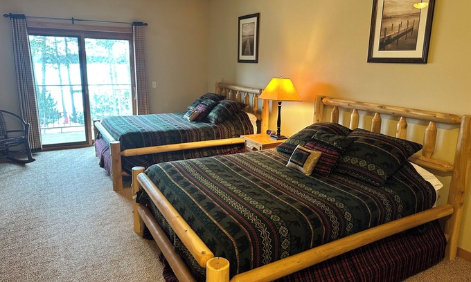 Eagle River Apartment | Spirit of the Northwoods