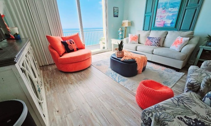 West Panama City Beach Condo | Splash Resort Penthouse with Free Beach Chairs and Amazing Top Floor Views
