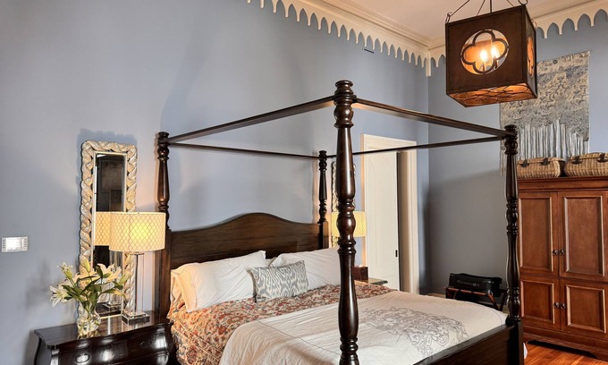 Mount Pleasant House | Spoleto house for rent!5-24/to6-22 nnnnnSpoleto Festival Home for rent! nnnn