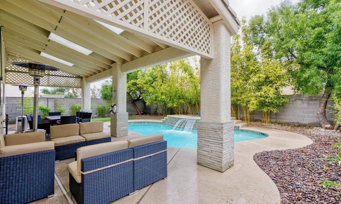 Silverado Ranch House | SPRING DISCOUNTED PRICE, HEATED POOL for a fee, MINS FROM STRIP, 4bed, GAME ROOM