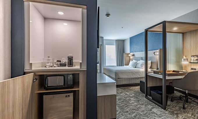 Sterling Heights Hotel | SpringHill Suites by Marriott Detroit Sterling Heights