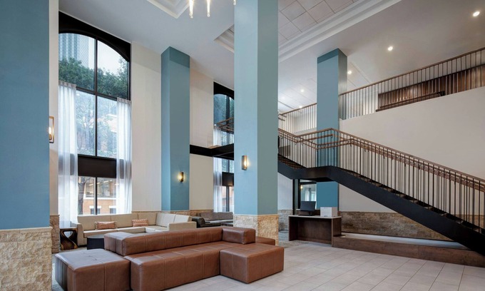 Downtown Dallas Hotel | SpringHill Suites Dallas Downtown/West End