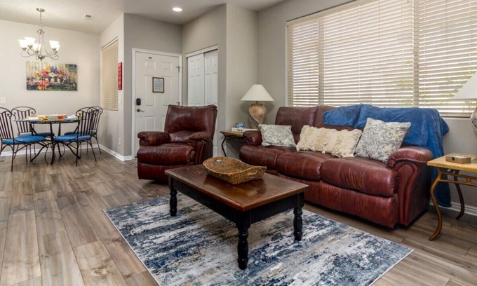 Mesquite Condo | Springs Bird House by J and Amy BL991376
