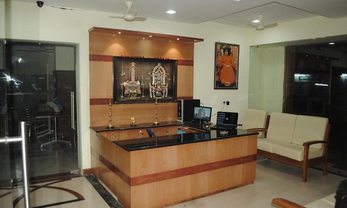 Srikalahasti Hotel | SSR Hotel