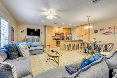 Butler Beach House | St Augustine Island Cottage - Walk to Beach