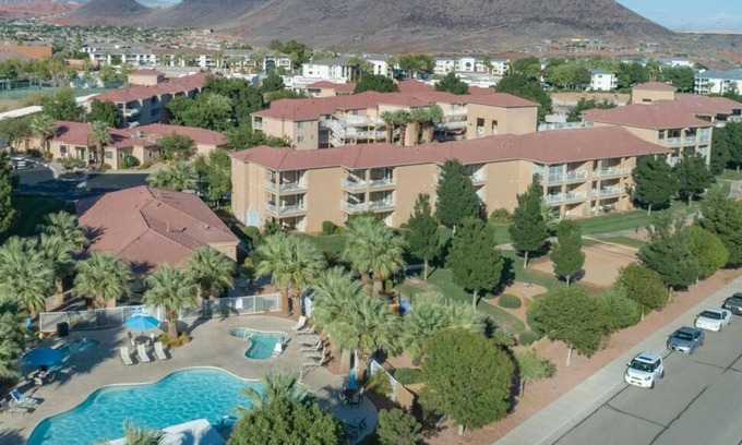 St. George Resort | St. George Resort 2bdr Queen