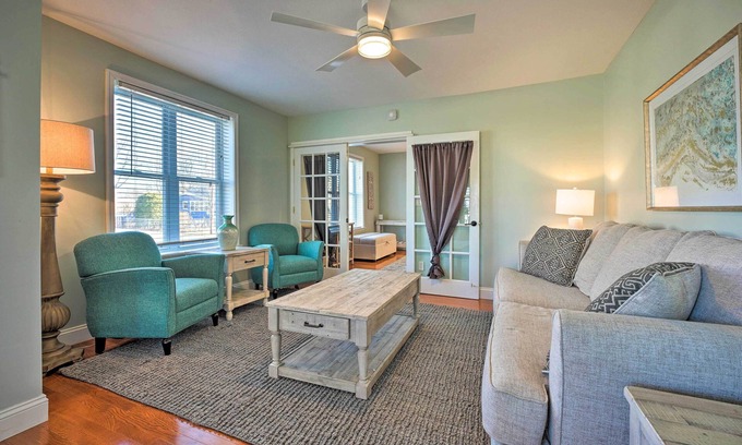 Saint Joseph House | St Joseph Family Home < 1 Mi to Silver Beach