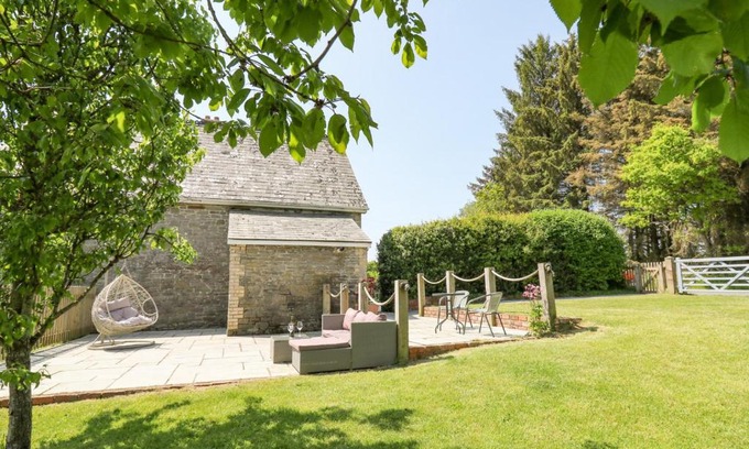Llandrindod Wells House | St Marks School House