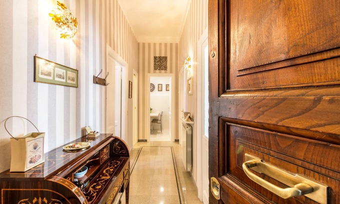 Quartiere XIII Aurelio Apartment | St. Peter's Basilica wonderful apartment great review overlooking of St. Peter