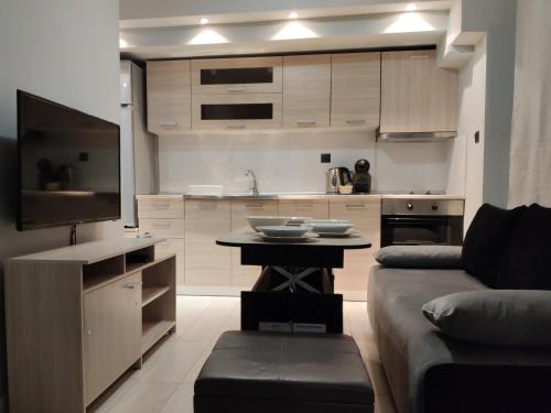 Kalamaria Apartment | Standard Apartment by Prima Lodging
