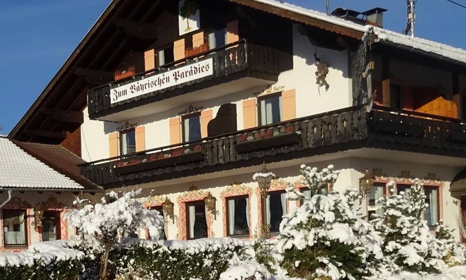 Saulgrub Hotel | Standard Double Room - Landgasthof "Zum Bayrischen Paradies"