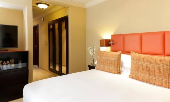 Dubai Media City Apartment | Standard Room Near Media City Park By LB