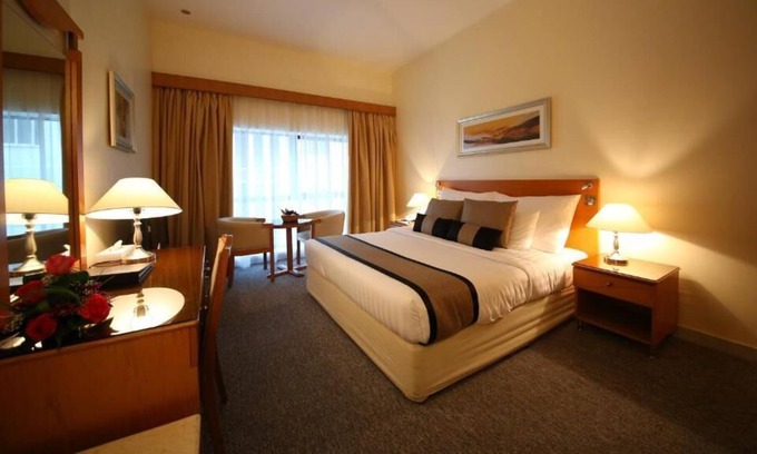 Al Muraqqabat House | Standard Room Near Safeer Market By Luxury Booking Ab