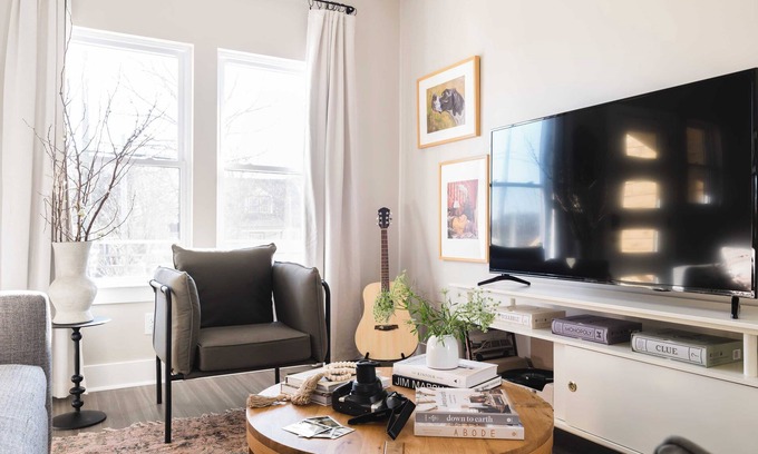 Talbot's Corner Cottage | Stapleton By Avantstay Bright & Contemporary Home in Nashville!