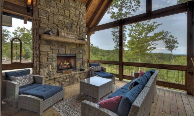 Blue Ridge Cabin | Stay Awhile | Free Night Offer!
