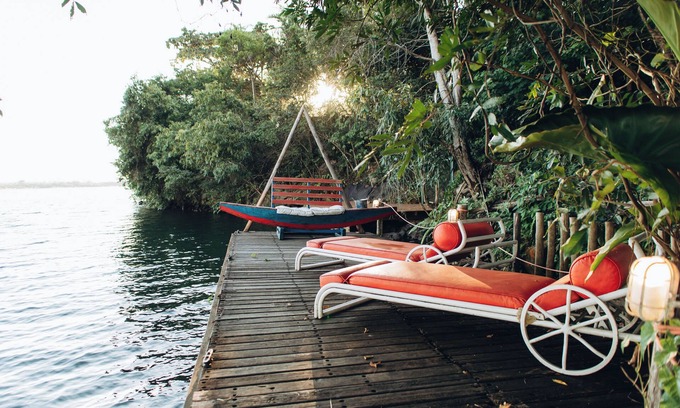 Lago Norte Cabin | Stay Experience Houseboat with sauna and hot tub, incredible view