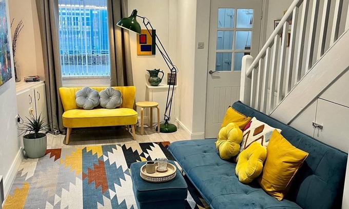 Belfast House | Stay K Belfast - 5mins from City Centre